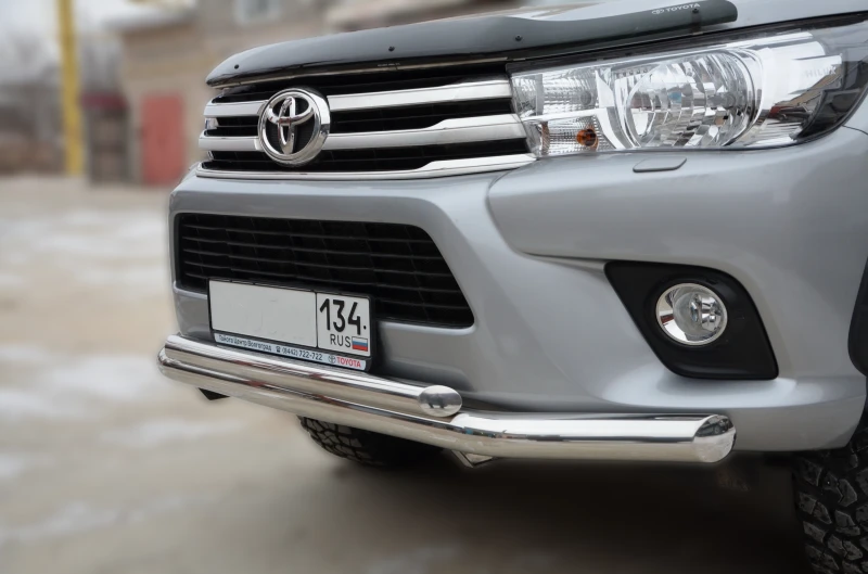 Защита переднего бампера двойная d76/60 мм для Toyota Hilux VIII  Юко THL.15.03