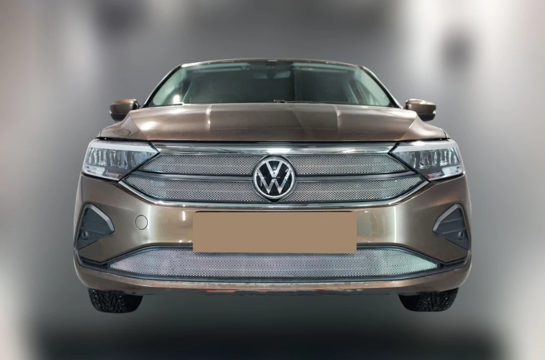 Комплект сеток chrome верх верх 4 части Exclusive и низ для Volkswagen Polo VI