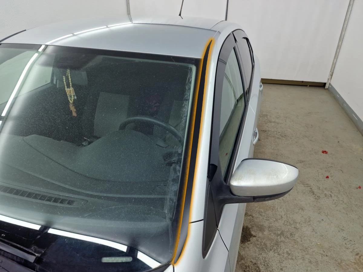 Водосток лобового стекла Премиум для Volkswagen Polo V