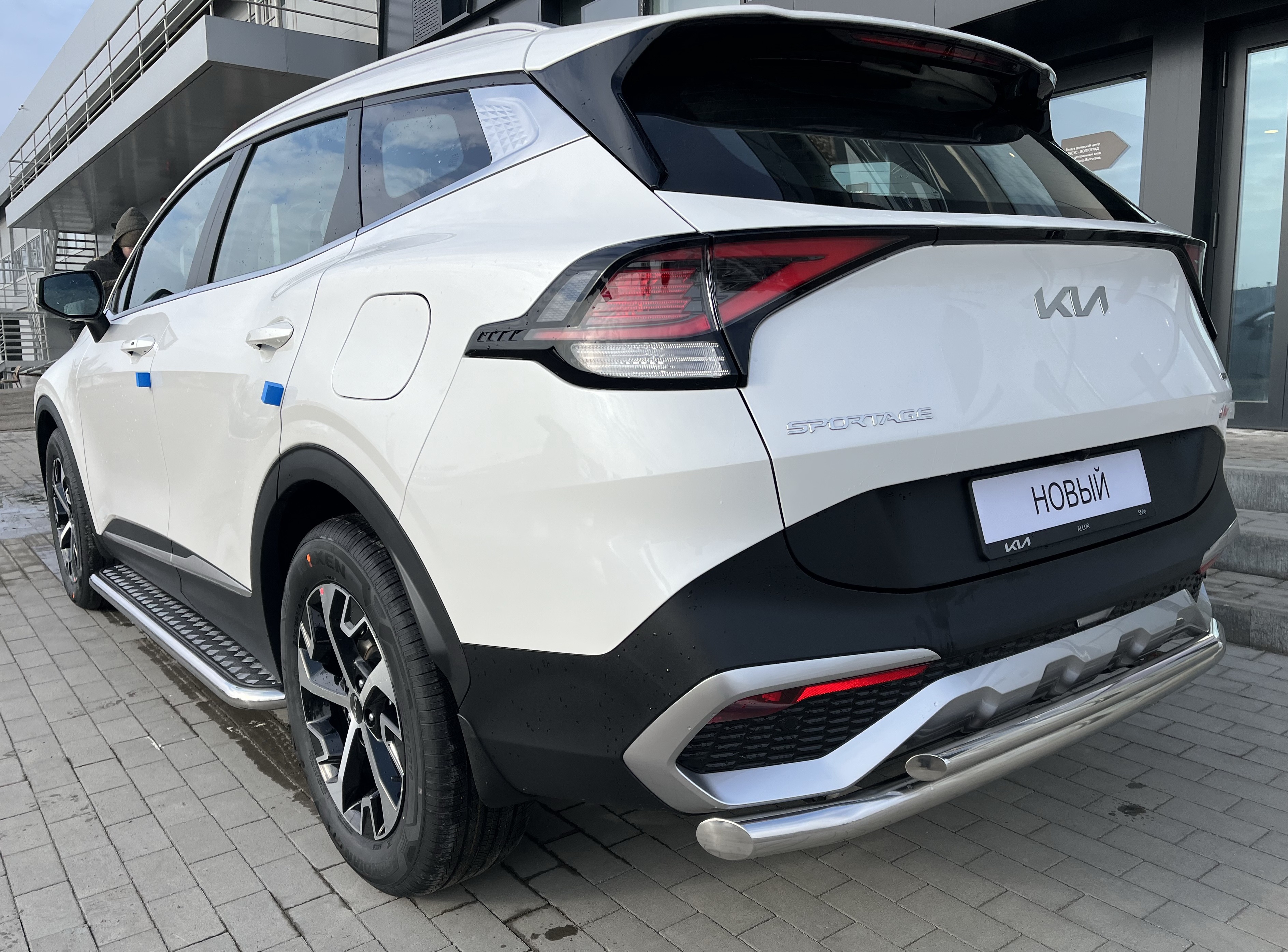 Защита заднего бампера двойная d60/42 мм для Kia Sportage V