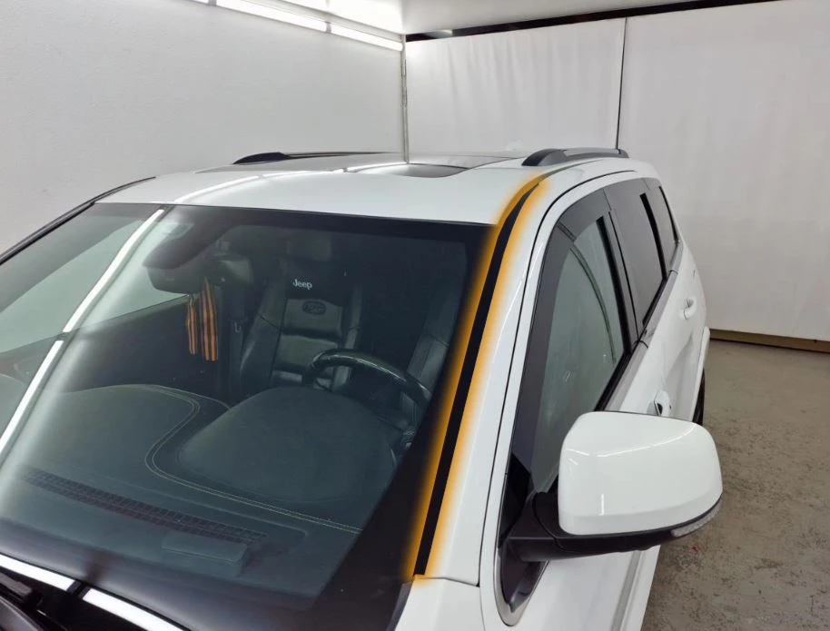 Водосток лобового стекла Премиум для Jeep Grand Cherokee IV (WK2)