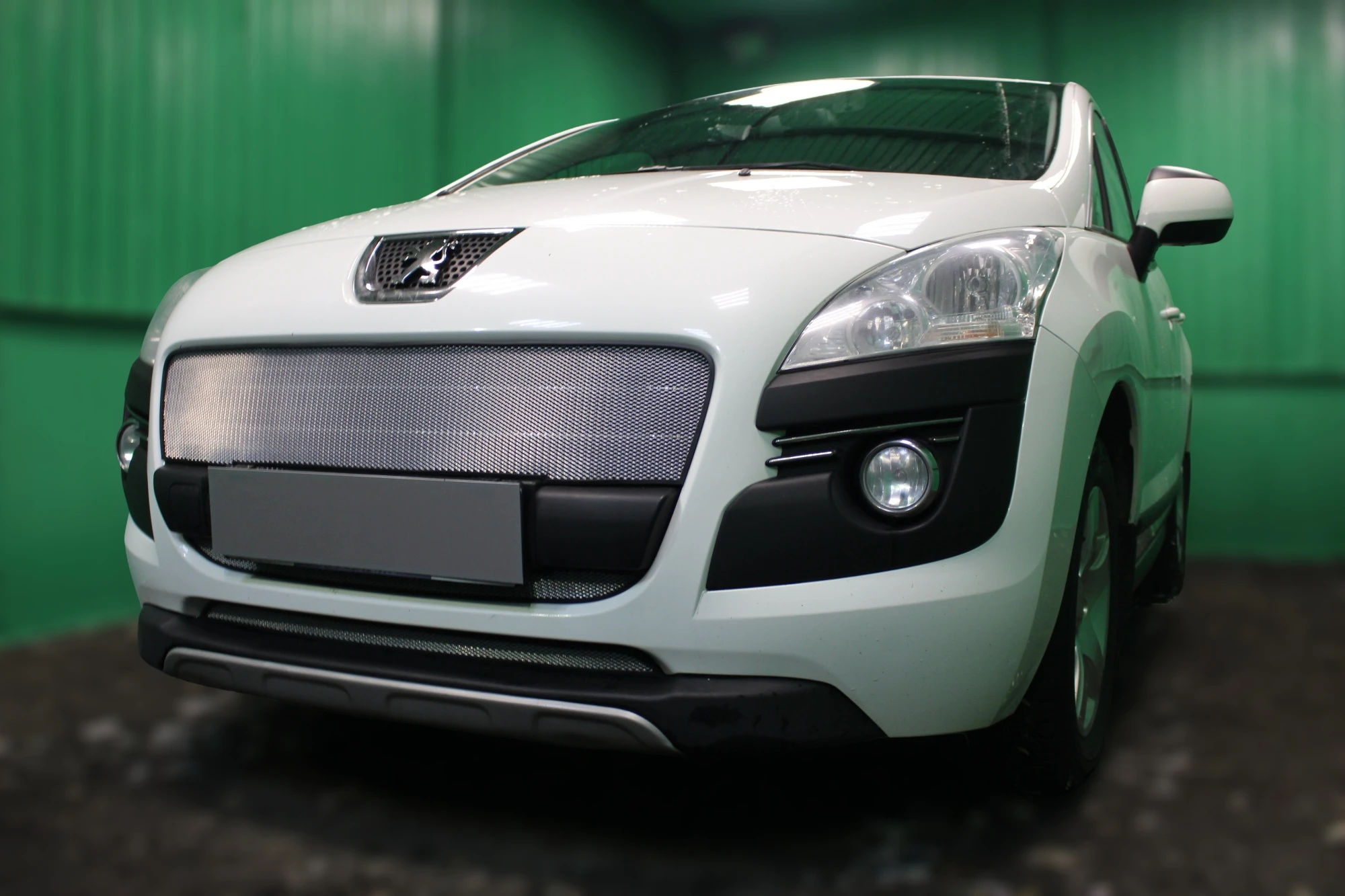 Комплект сеток chrome верх, низ, центр для Peugeot 3008 I Хром