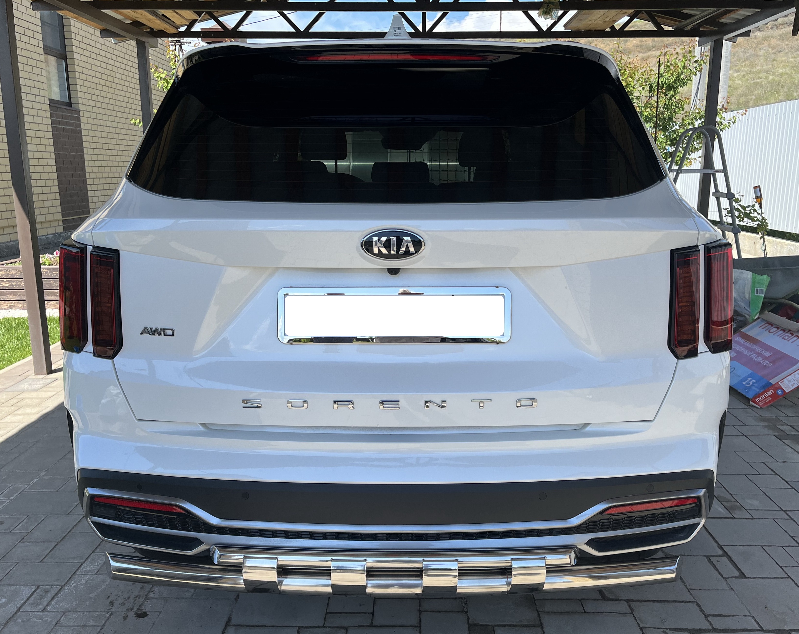 Защита заднего бампера двойная с перемычками d60/42 мм для Kia Sorento IV