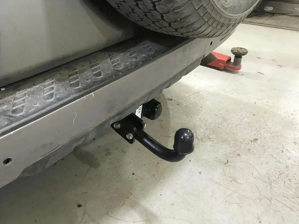 Фаркоп Oris c типом шара A для Mitsubishi Pajero III Рестайлинг