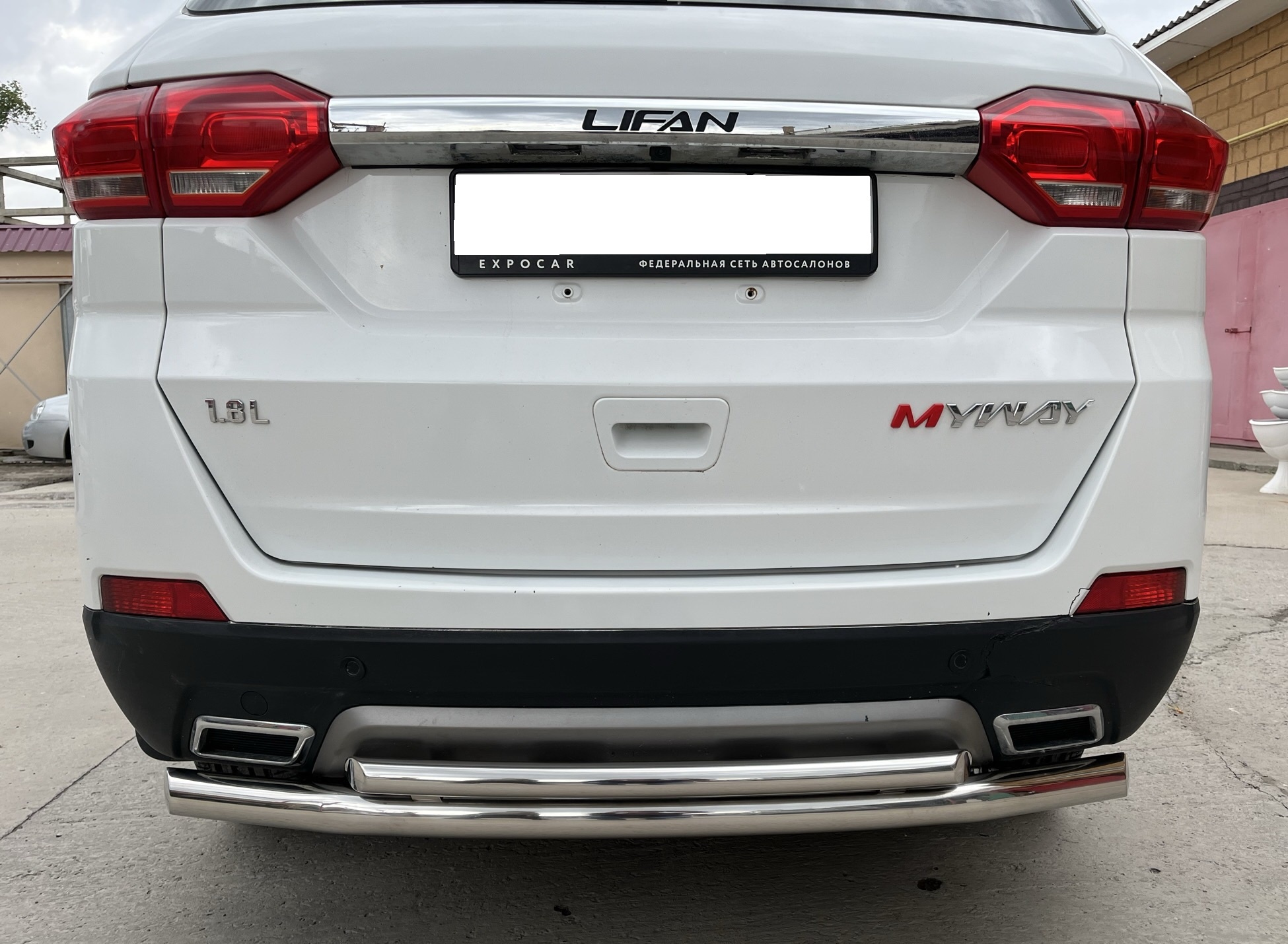 Защита заднего бампера двойная d60/42 мм для Lifan Myway