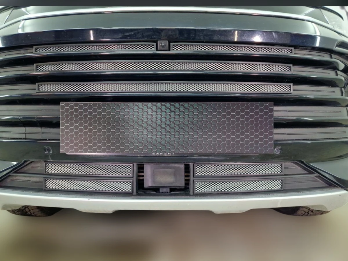 Комплект сеток chrome верх 4 части и низ 4 части для EXEED TXL I