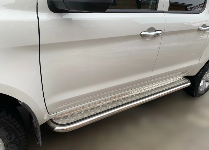 Пороги с накладным листом d53 мм для JAC T6  Юко JAC.T6.41