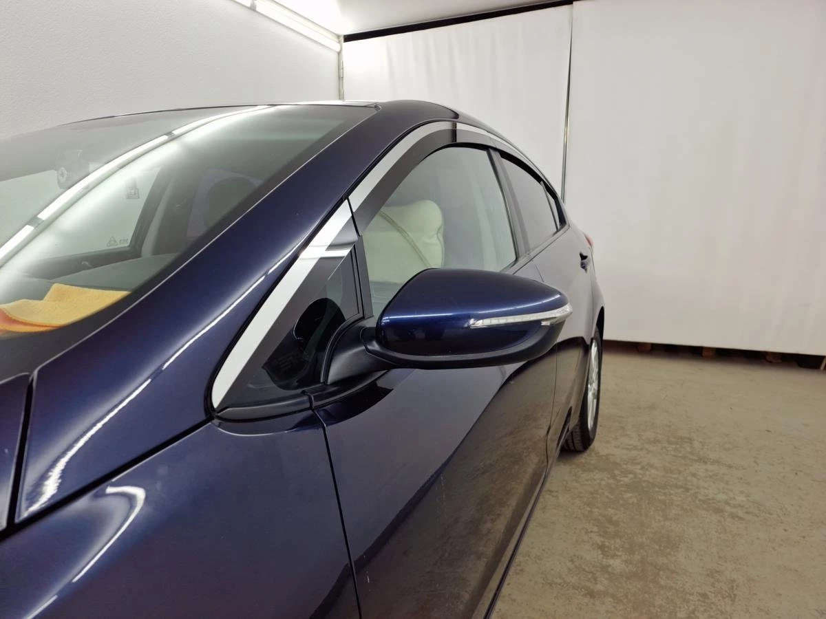 Дефлекторы окон с хром накладками 2D 6 шт для Kia Cerato III Рестайлинг (Classic)