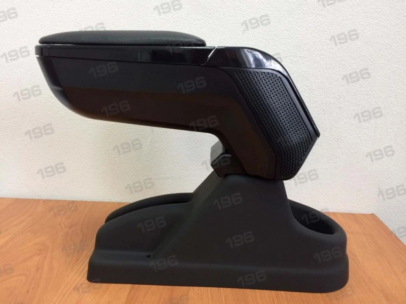 Подлокотник модельный ARM-2 Black для Datsun mi-DO  INOX ARM2008 Black