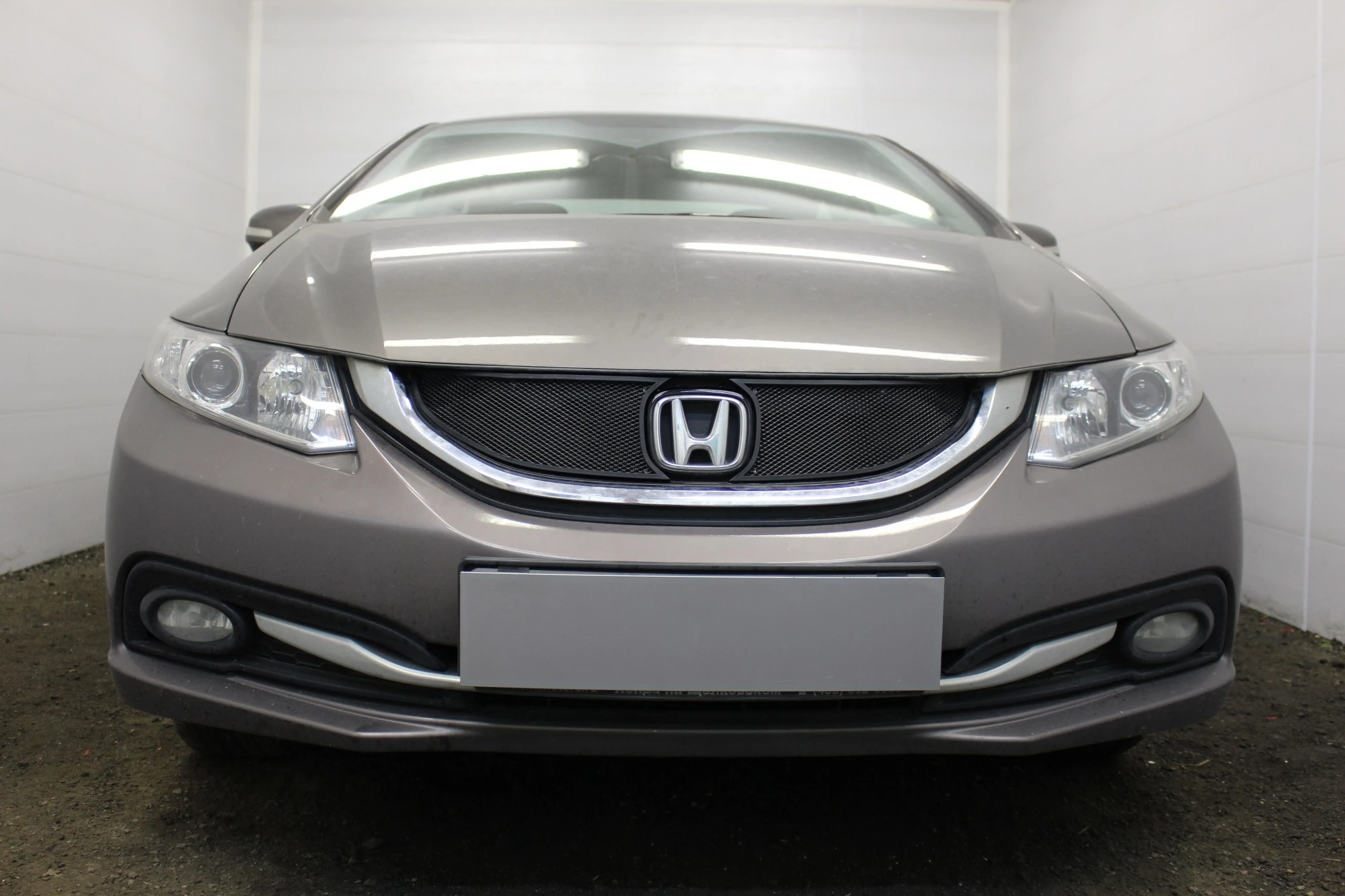 Защитная сетка радиатора для Honda Civic IX Рестайлинг Черный