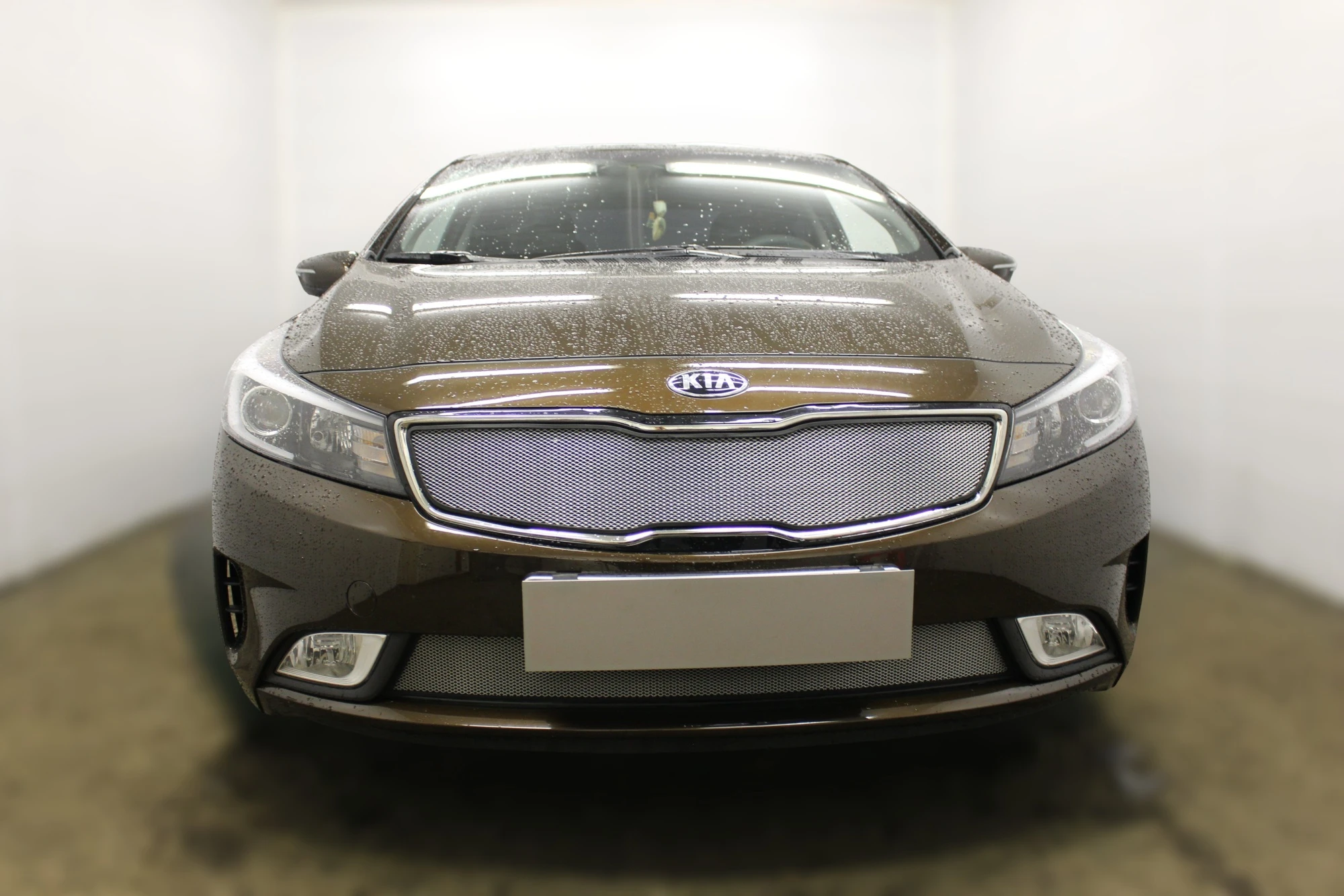 Комплект сеток chrome боковые, верх и низ для Kia Cerato III Рестайлинг (Classic)