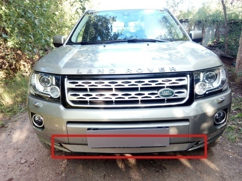 Защитная сетка радиатора для Land Rover Freelander II Рестайлинг 2 Хром Стрелка 11 LRFREE12.DT.chrome