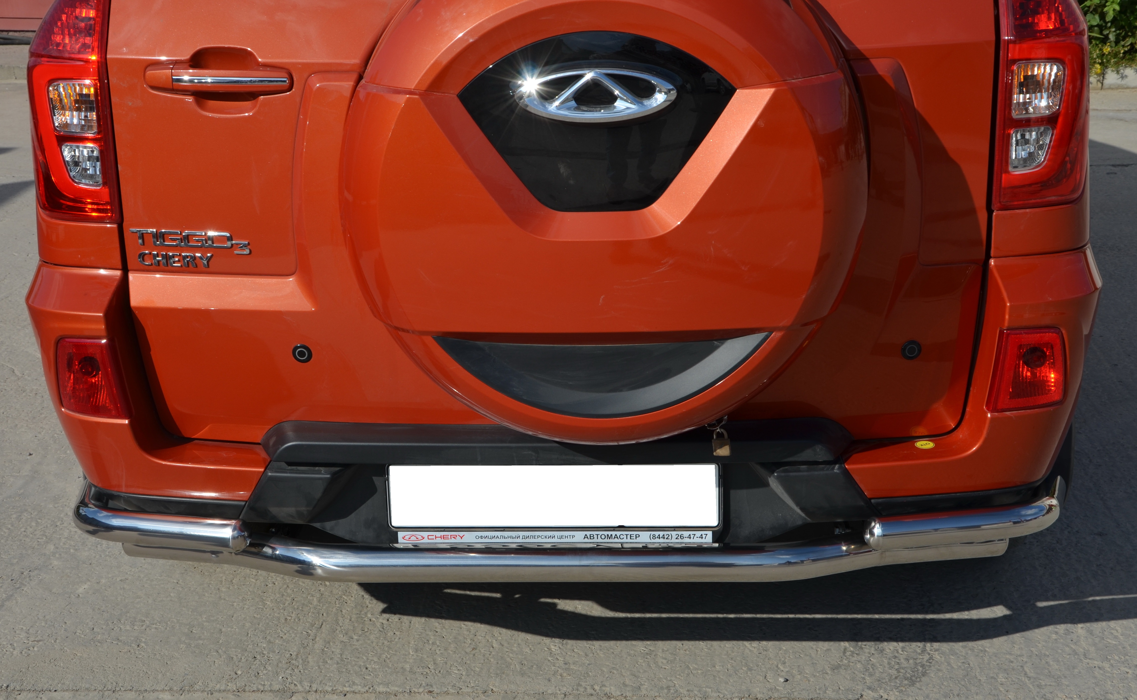 Защита заднего бампера угловая большая d60 мм для Chery Tiggo 3 I
