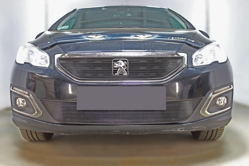 Комплект сеток black верх и низ для Peugeot 408 I Рестайлинг Черный Стрелка 11 PEU408.17.top.black-PEU408.17.bot.black