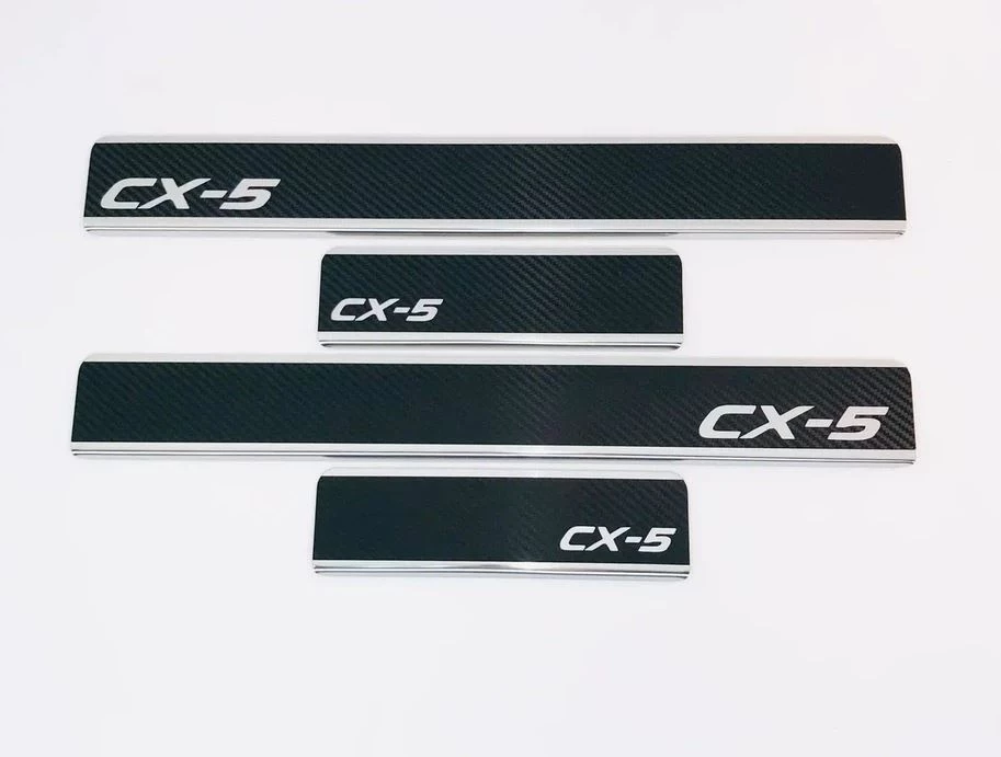 Накладки на пороги нержавеющая сталь под карбон 4шт. для Mazda CX-5 I