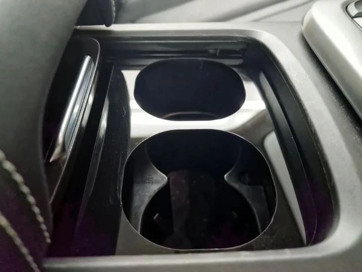 Подстаканник автомобильный для TANK 300