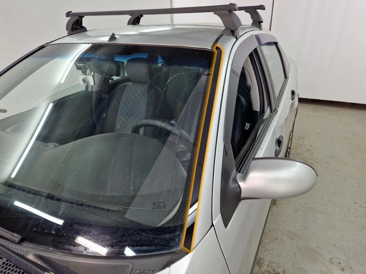 Водосток лобового стекла Премиум для Ford Focus I