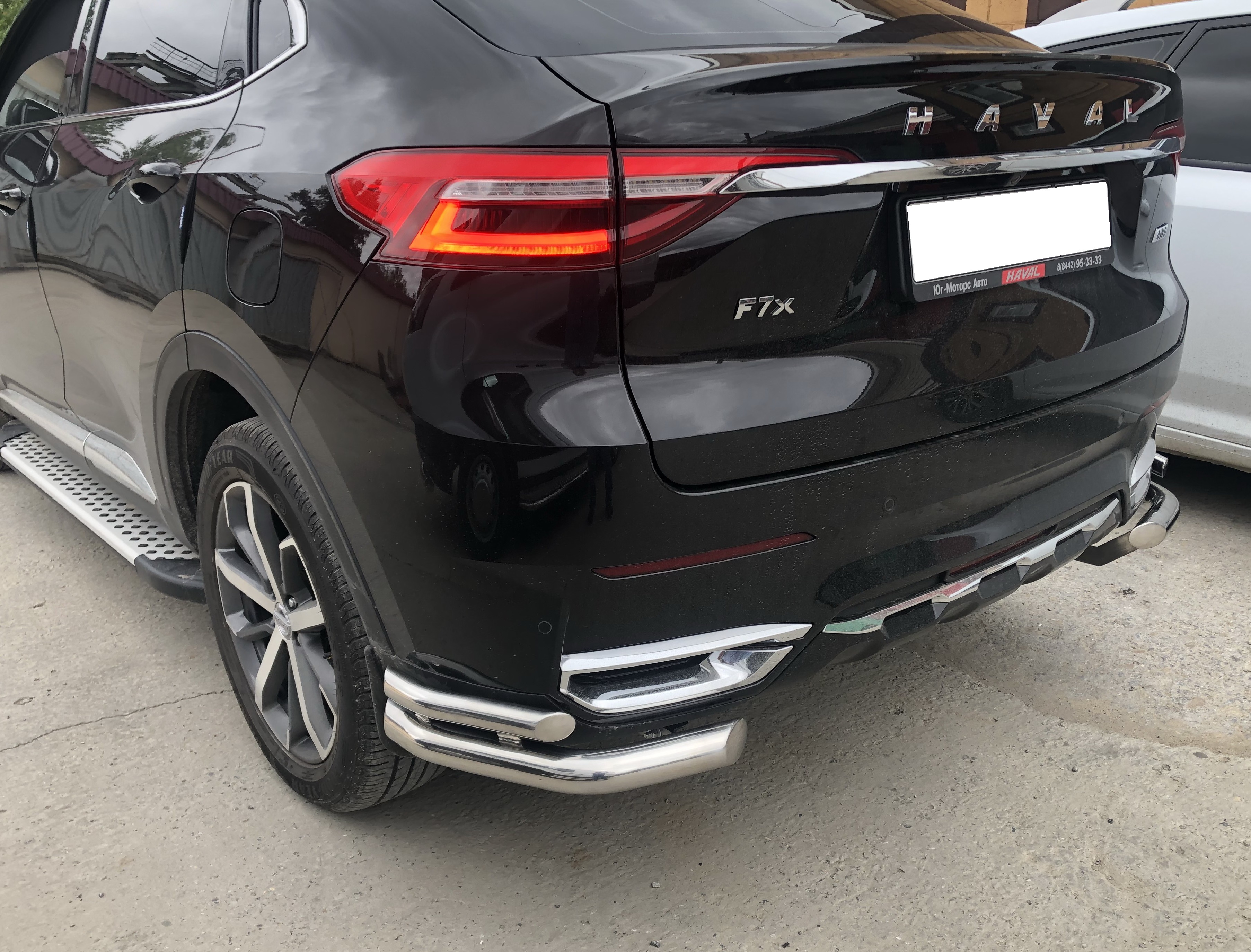Защита заднего бампера угловая двойная d60/42 мм для Haval F7x I