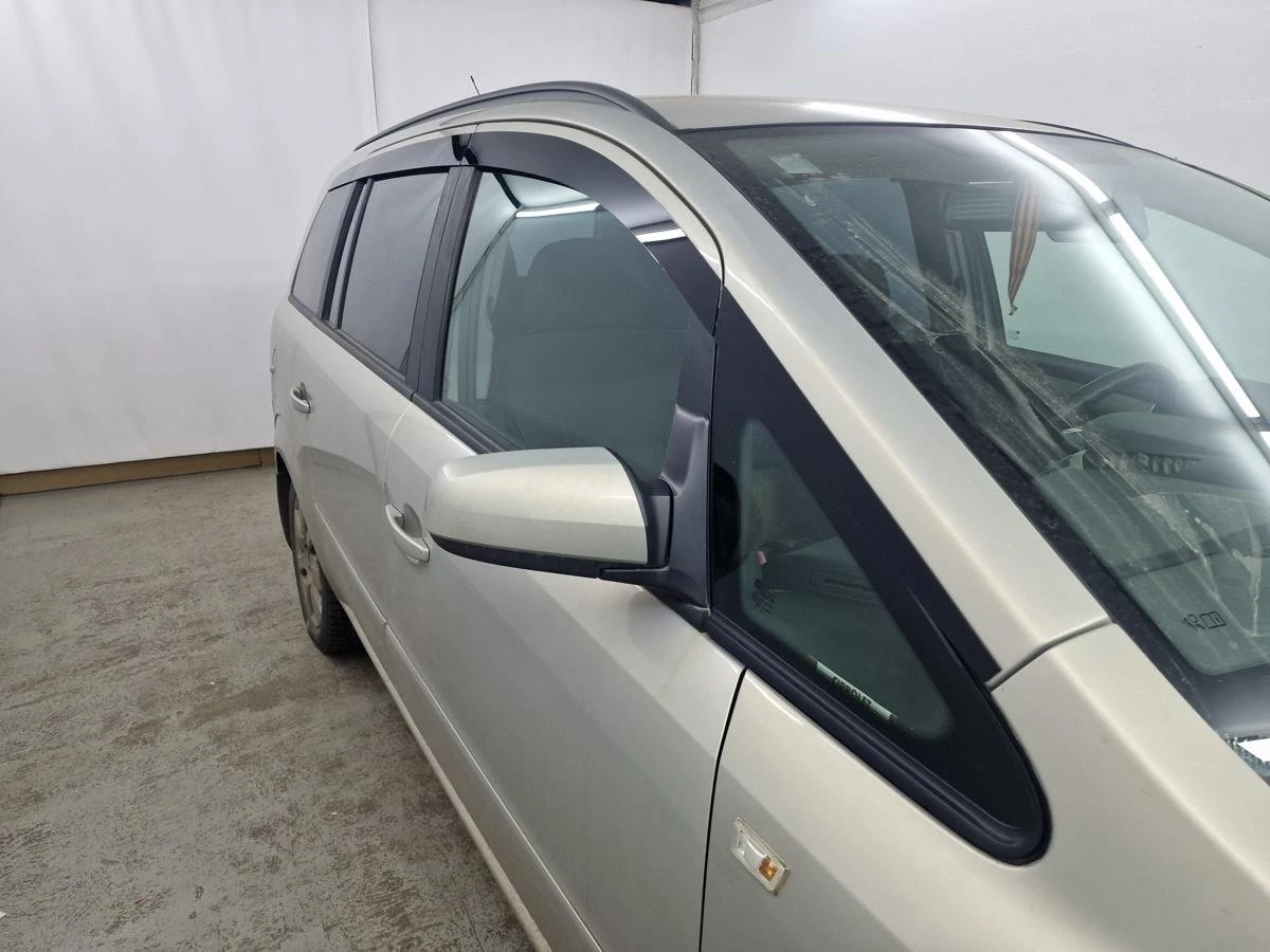 Дефлекторы окон 2D 8 шт. для Opel Zafira B
