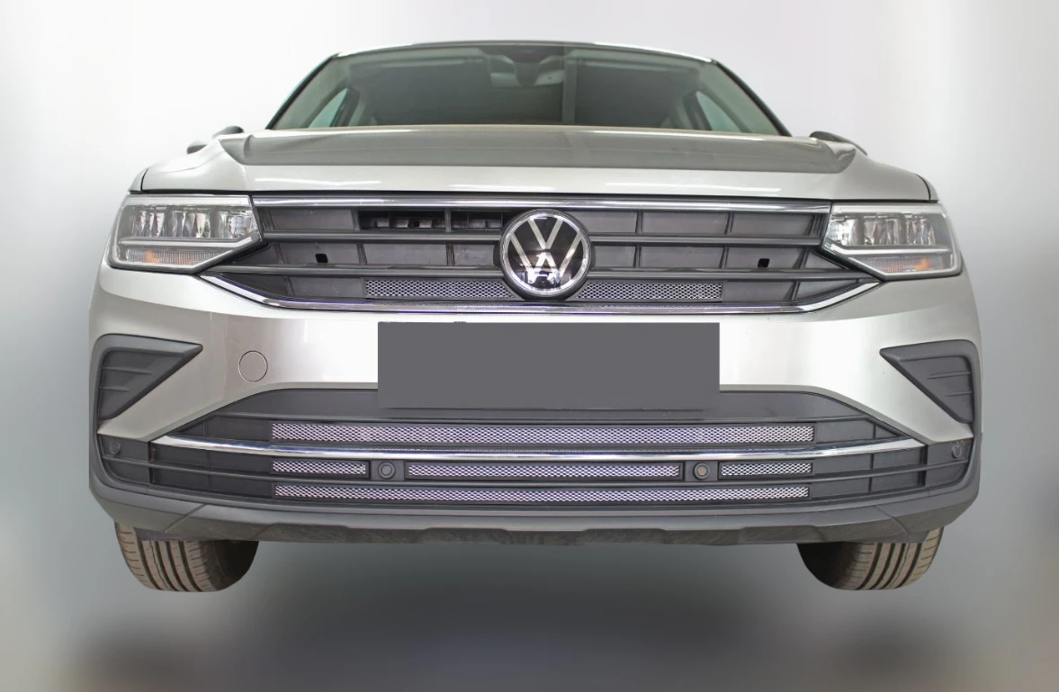 Комплект сеток chrome верх и низ для Volkswagen Tiguan II Рестайлинг
