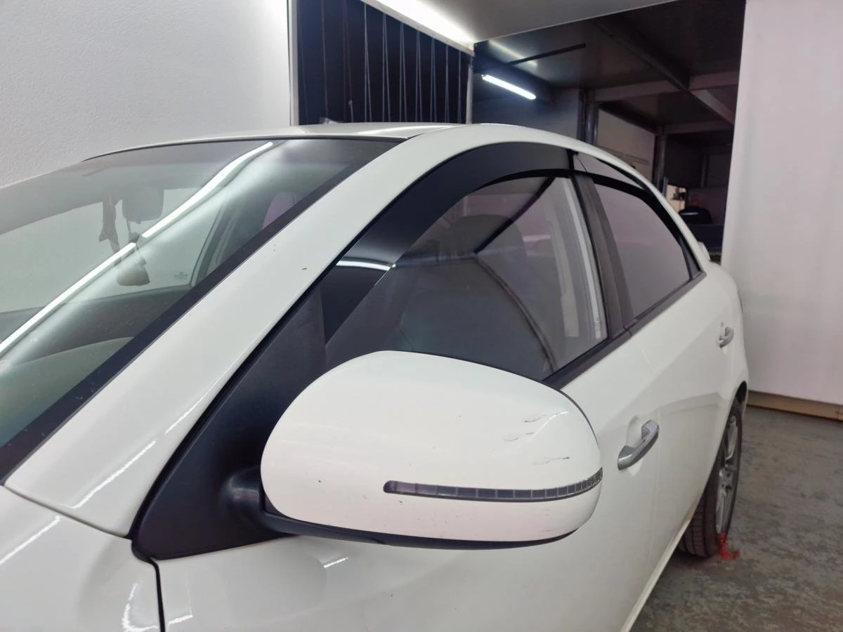 Дефлекторы окон 2D 4 шт. для Kia Forte I