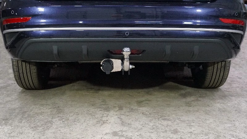 Фаркоп с типом шара А нерж. для Geely Emgrand II