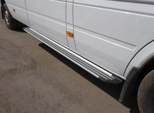 Порог алюминиевый 2220 мм "Slim Line Silver" для Mercedes-Benz Sprinter Classic (W909) I Серебрянный ТСС MERSPR14-07S
