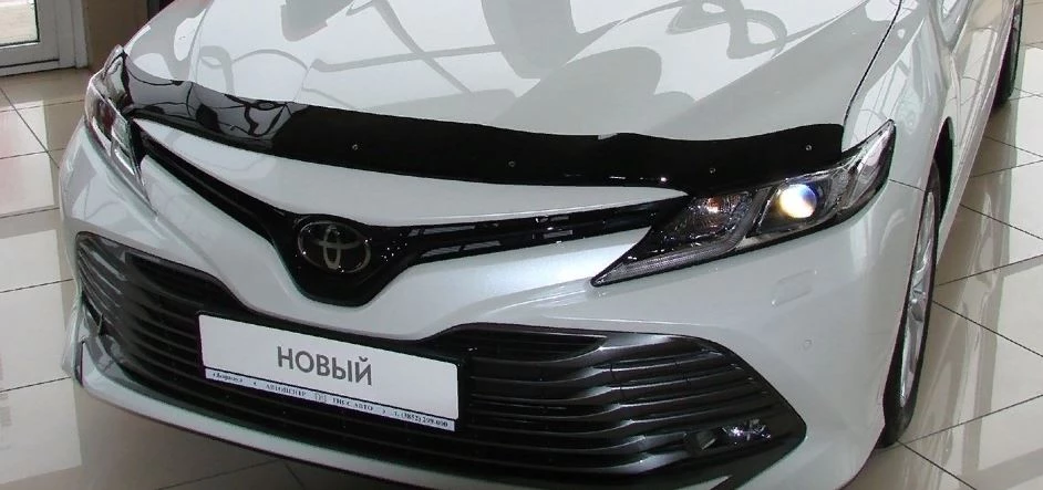 Дефлектор капота темный для Toyota Camry VIII (XV70)
