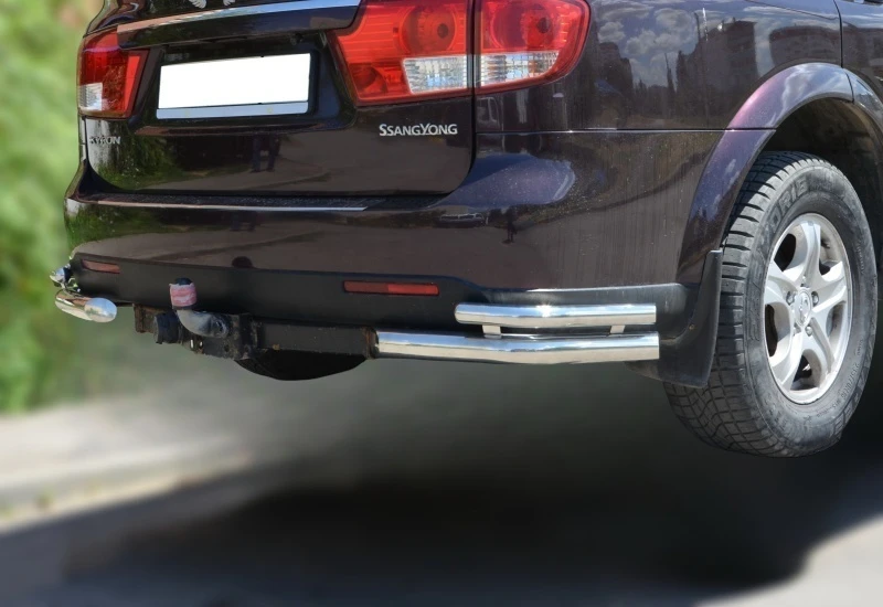Защита заднего бампера угловая двойная d60/42 мм для SsangYong Kyron I Рестайлинг  Юко SYKR.05.20