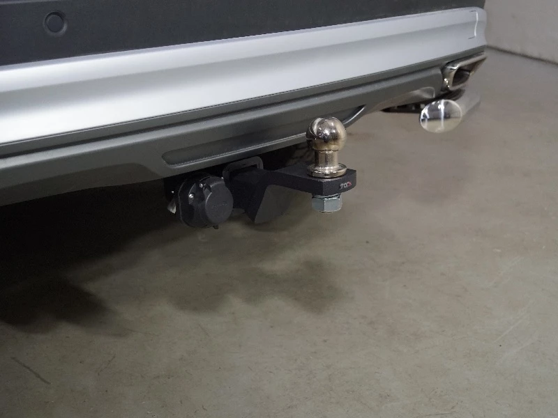 Фаркоп с типом шара Е нерж. для Geely Atlas Pro