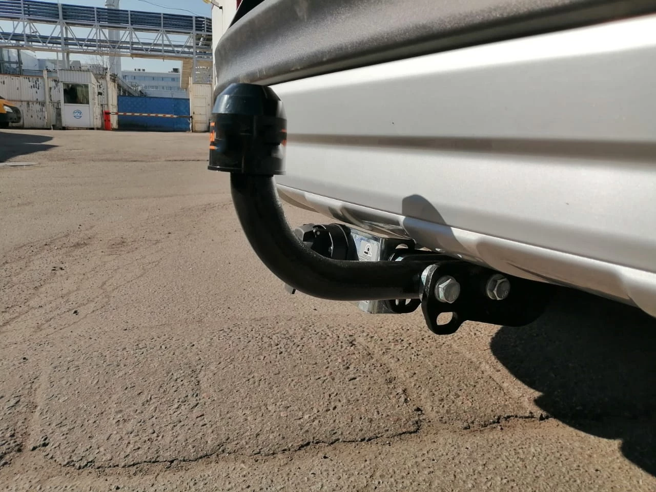 Фаркоп Leader с типом шара A для Volvo XC70 II Рестайлинг