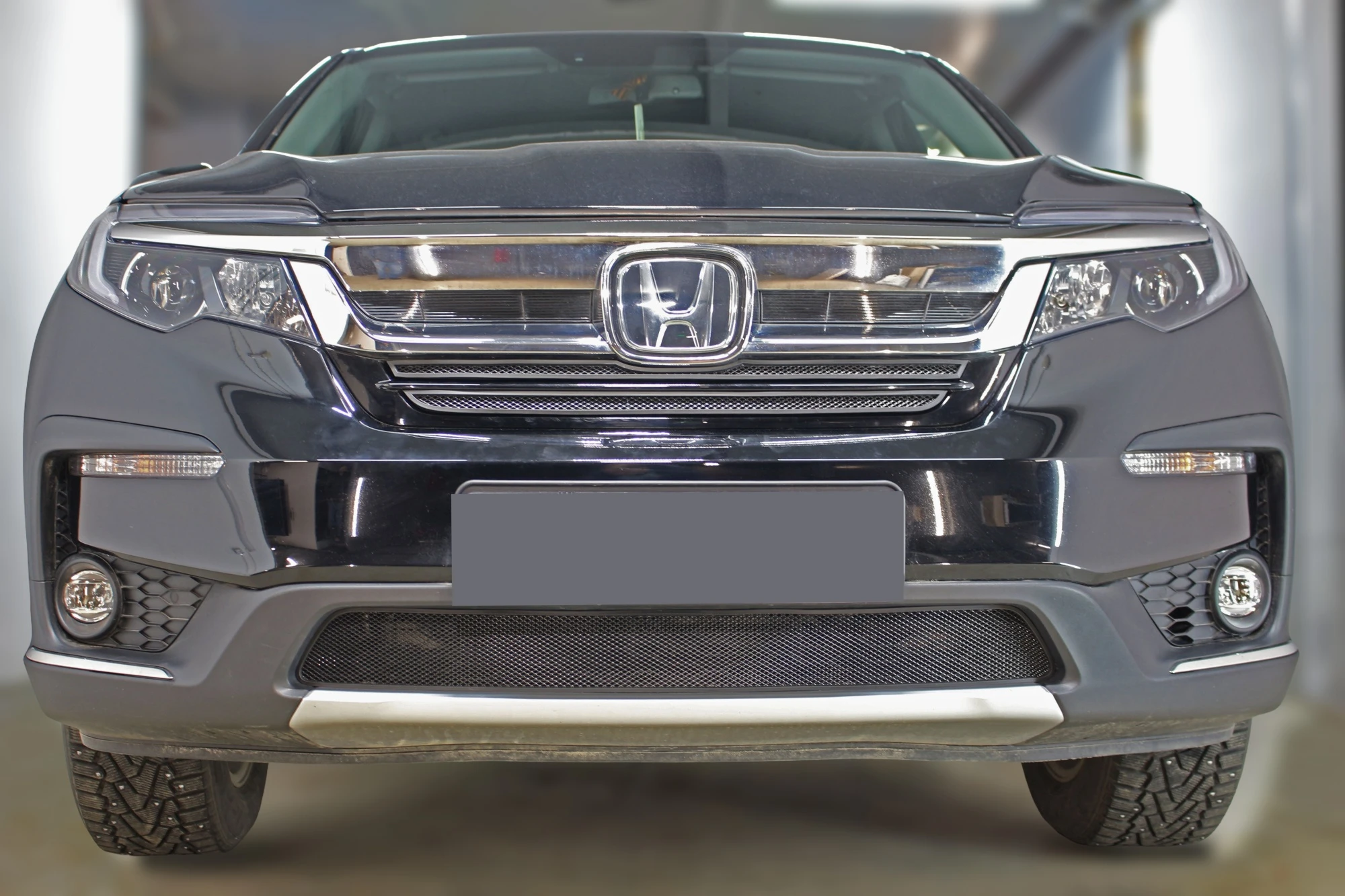 Комплект сеток black верх 2 части и низ для Honda Pilot III Рестайлинг Черный