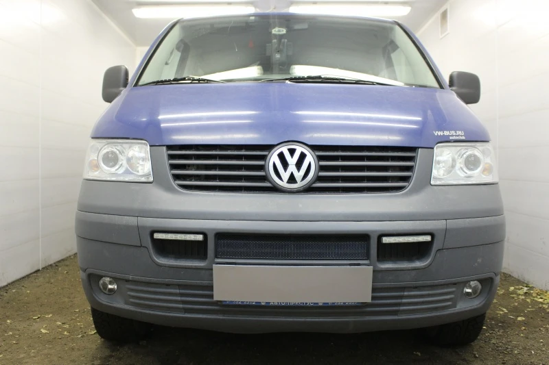 Защитная сетка радиатора для Volkswagen Transporter T5 Черный Стрелка 11 VWT5TR.black