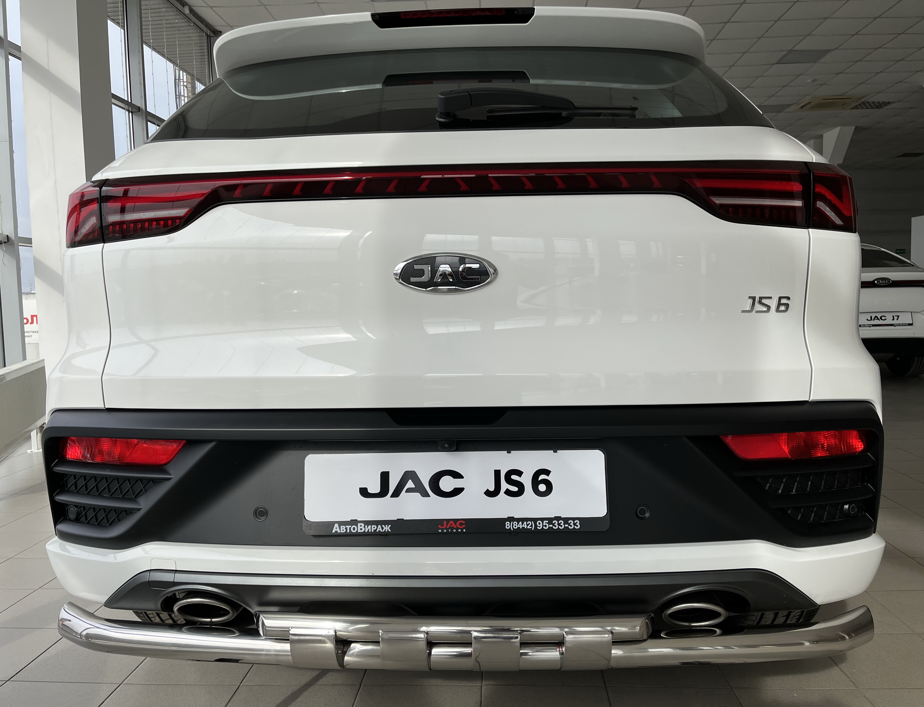 Защита заднего бампера двойная с перемычками d60/42 мм для JAC JS6