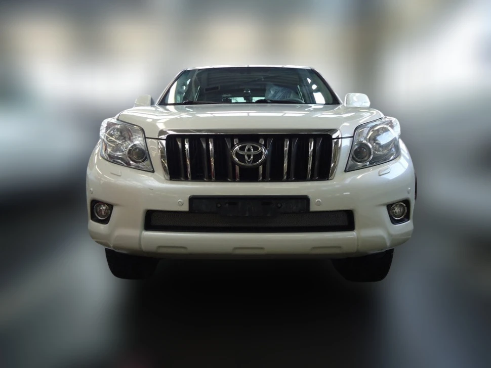 Комплект сеток chrome верх 6 частей и низ для Toyota Land Cruiser Prado 150 Series