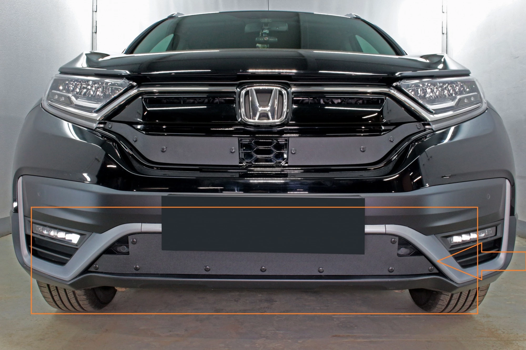 Зимняя заглушка радиатора к съемной сетке низ для Honda CR-V V Рестайлинг Черный