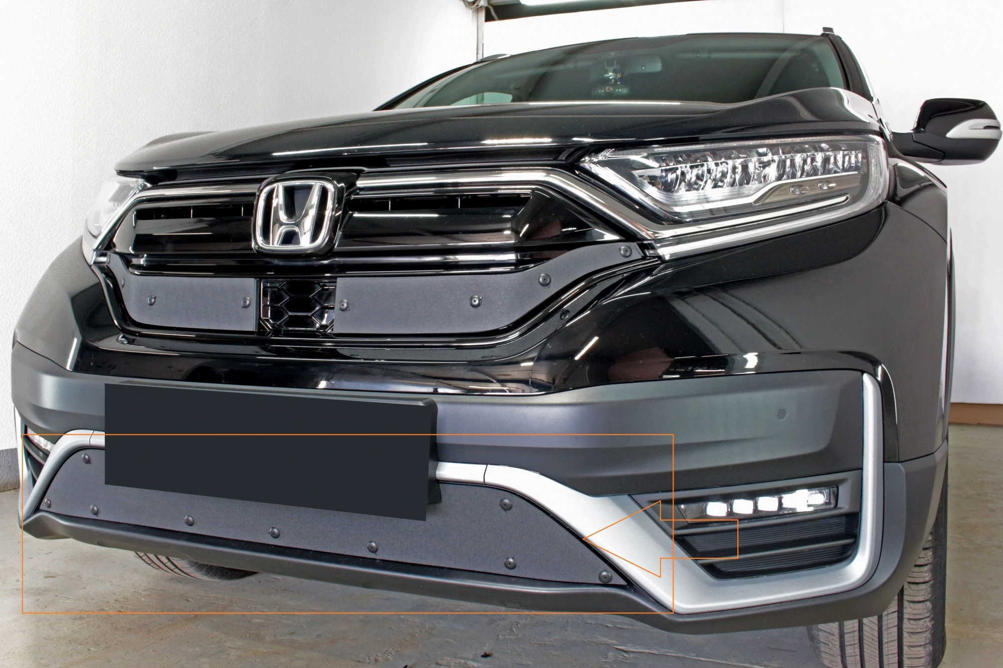 Зимняя заглушка радиатора к съемной сетке низ для Honda CR-V V Рестайлинг Черный