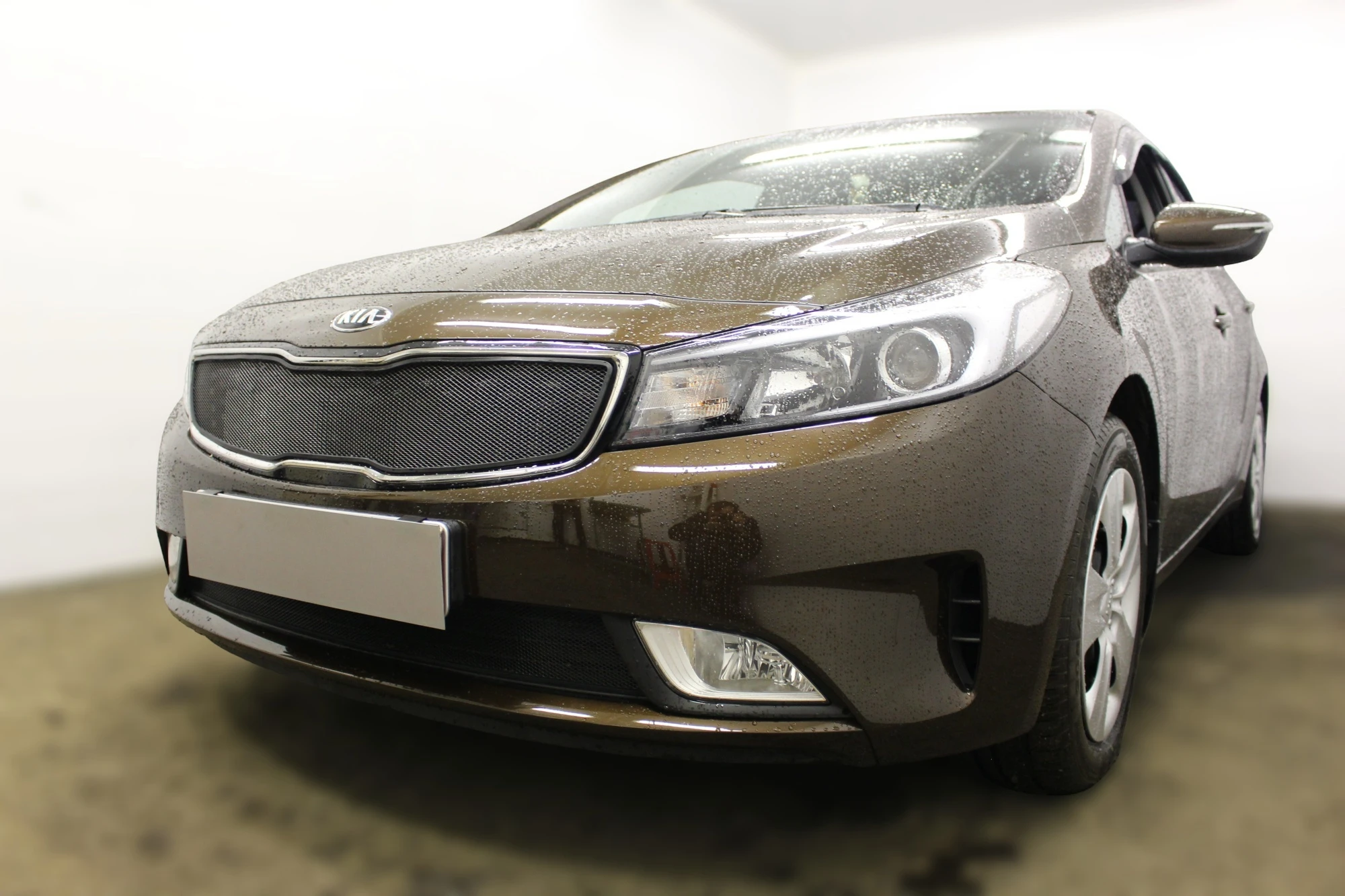 Комплект сеток black боковые, верх и низ для Kia Cerato III Рестайлинг (Classic)