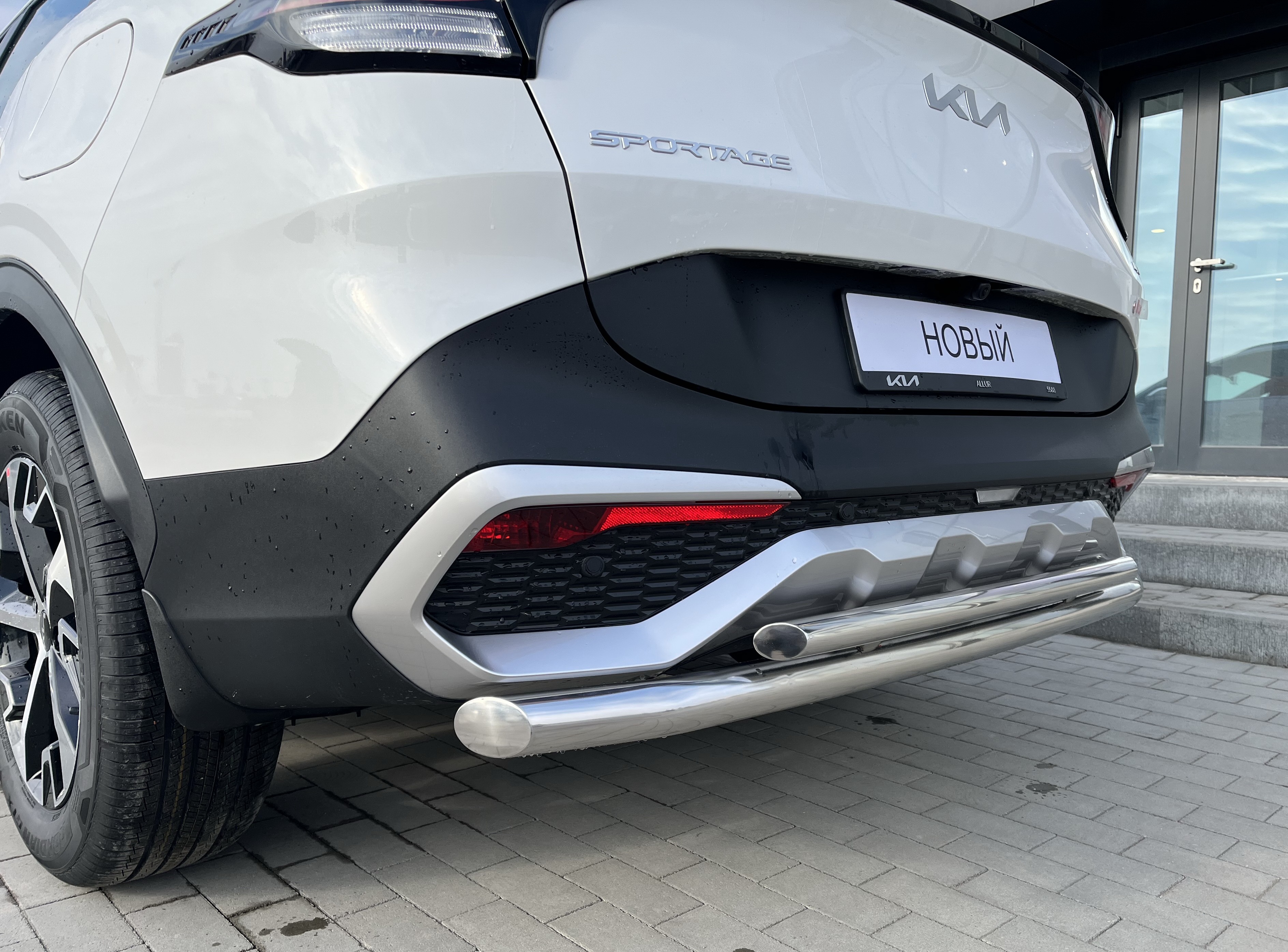 Защита заднего бампера двойная d60/42 мм для Kia Sportage V