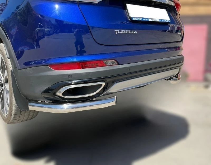 Защита заднего бампера угловая d60 мм для Geely Tugella I  Юко GT.21.17