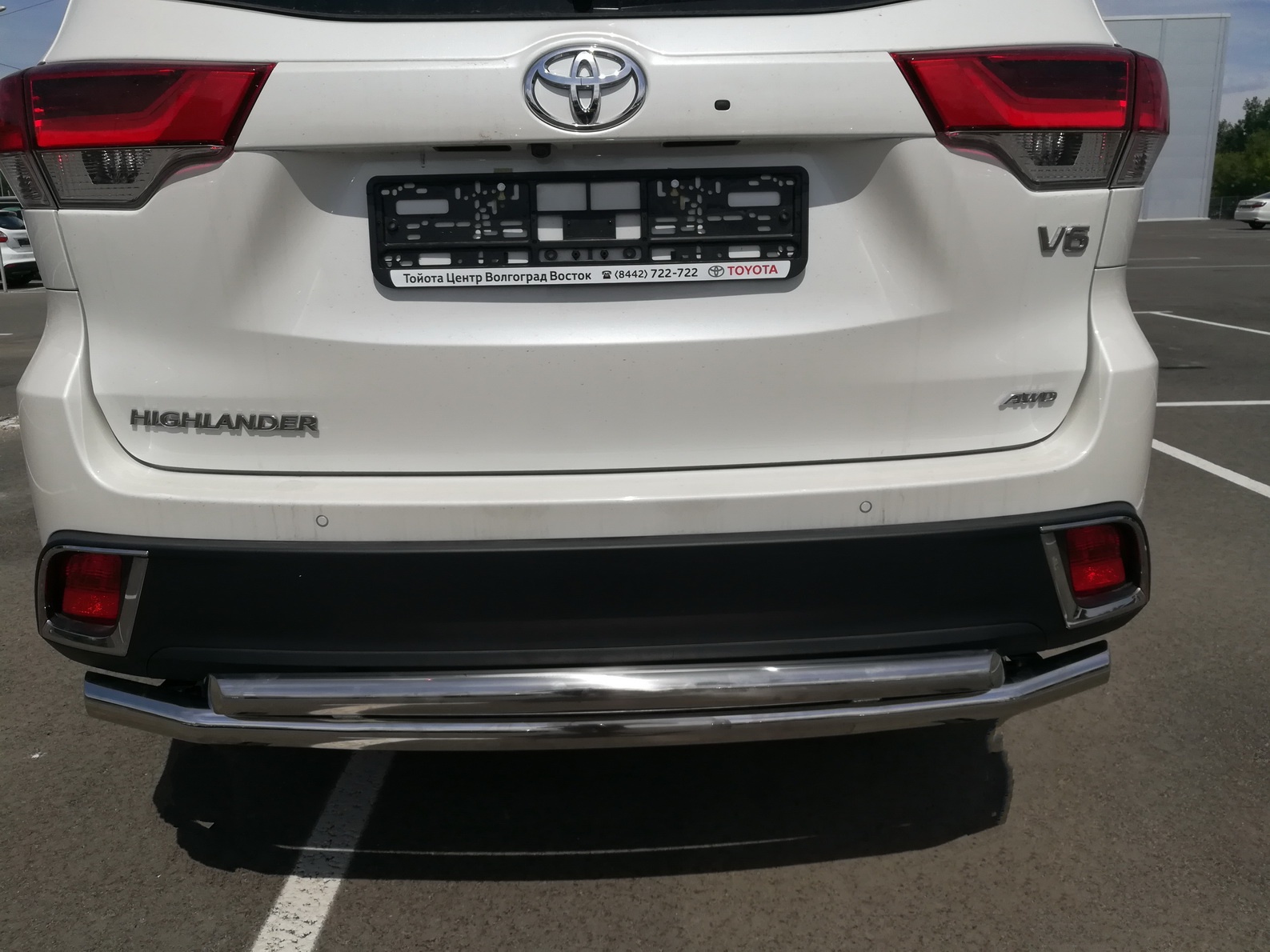 Защита заднего бампера двойная d60/42 мм для Toyota Highlander III (U50) Рестайлинг