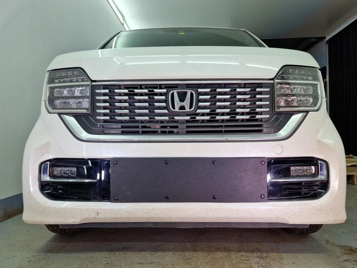 Зимняя заглушка радиатора к съемной сетке низ для Honda N-WGN II Рестайлинг  Стрелка 11 HONNW22.bot