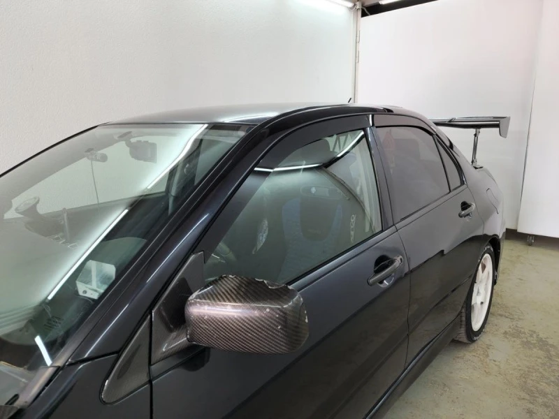 Дефлекторы окон 2D 4 шт для Mitsubishi Lancer Evolution IX Черные Стрелка 11 2D101-4.S11