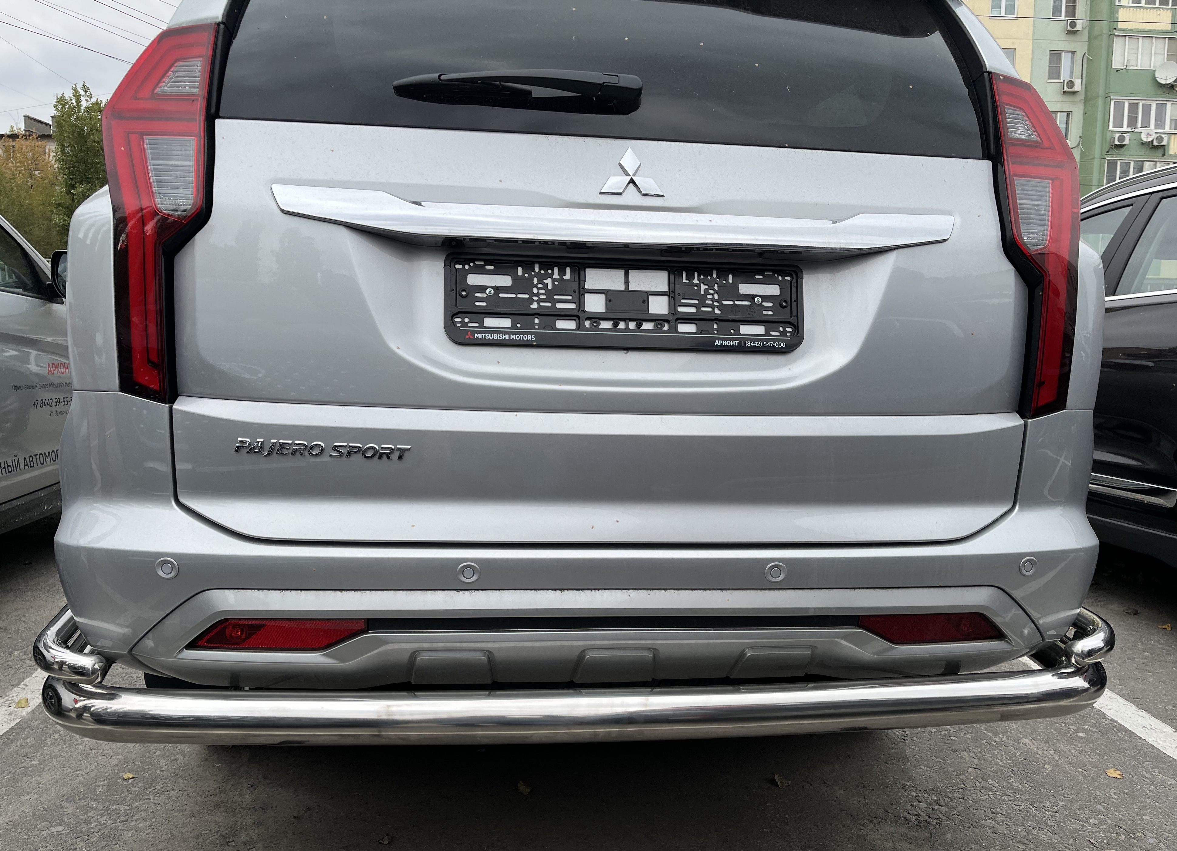 Защита заднего бампера угловая двойная большая d76/42 мм для Mitsubishi Pajero Sport III Рестайлинг