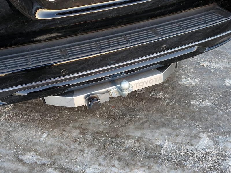 Фаркоп с типом шара F для Toyota Land Cruiser 200 Series Рестайлинг 2