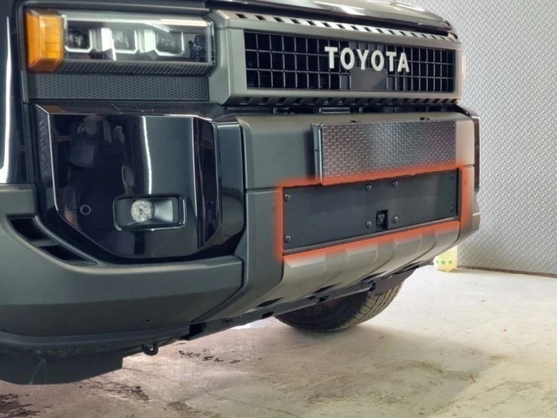 Зимняя заглушка радиатора к съемной сетке низ для Toyota Land Cruiser Prado 250 Series Черный Стрелка 11 TLC250