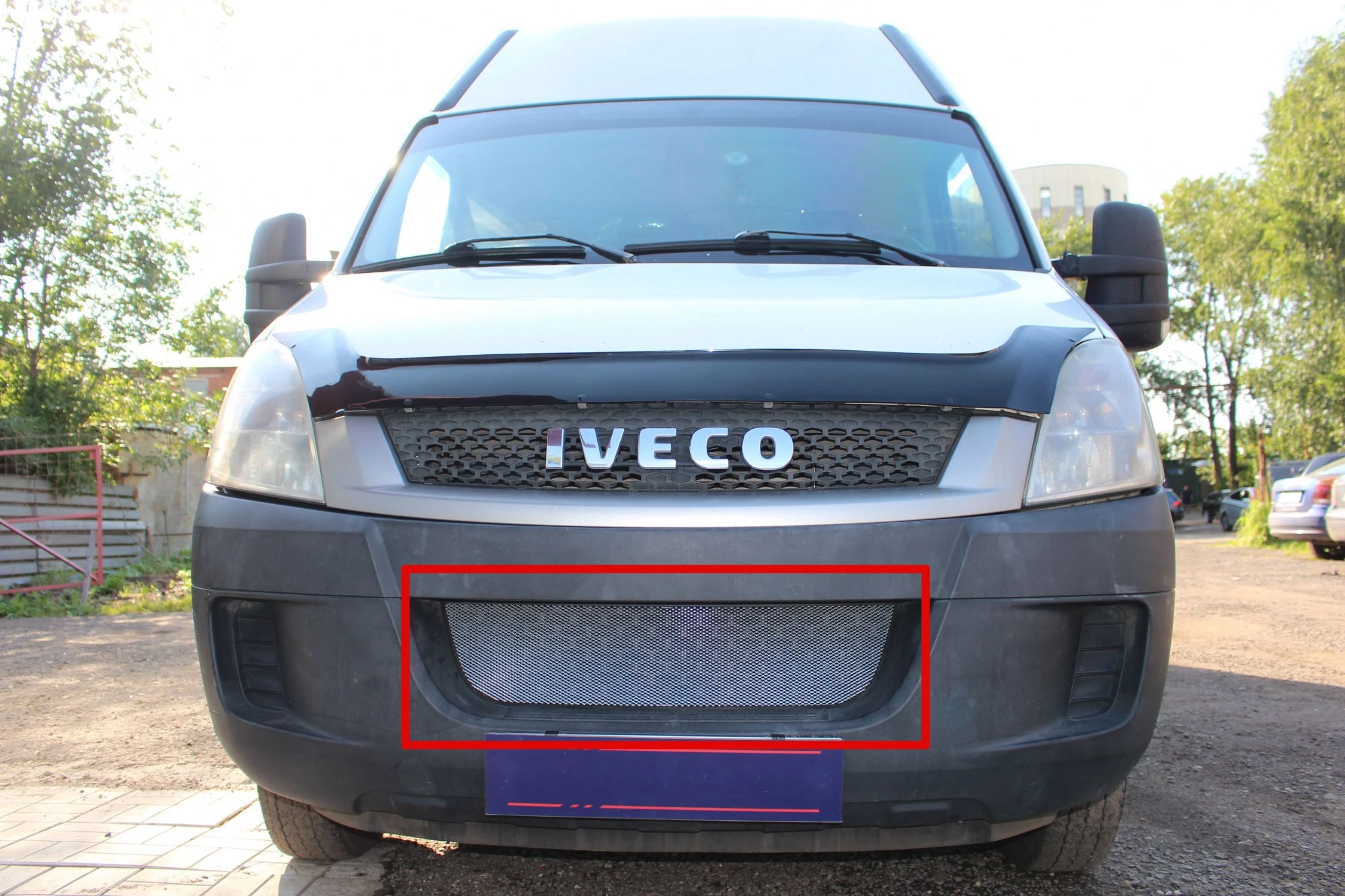 Защитная сетка радиатора для IVECO Daily  VI Хром Стрелка 11 IvDl16.chrome