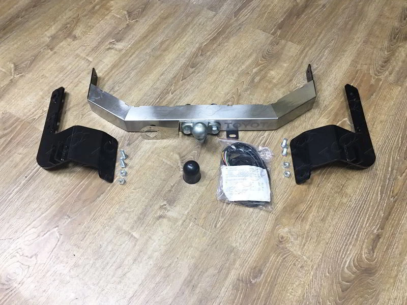 Фаркоп с типом шара F для Toyota Land Cruiser 200 Series