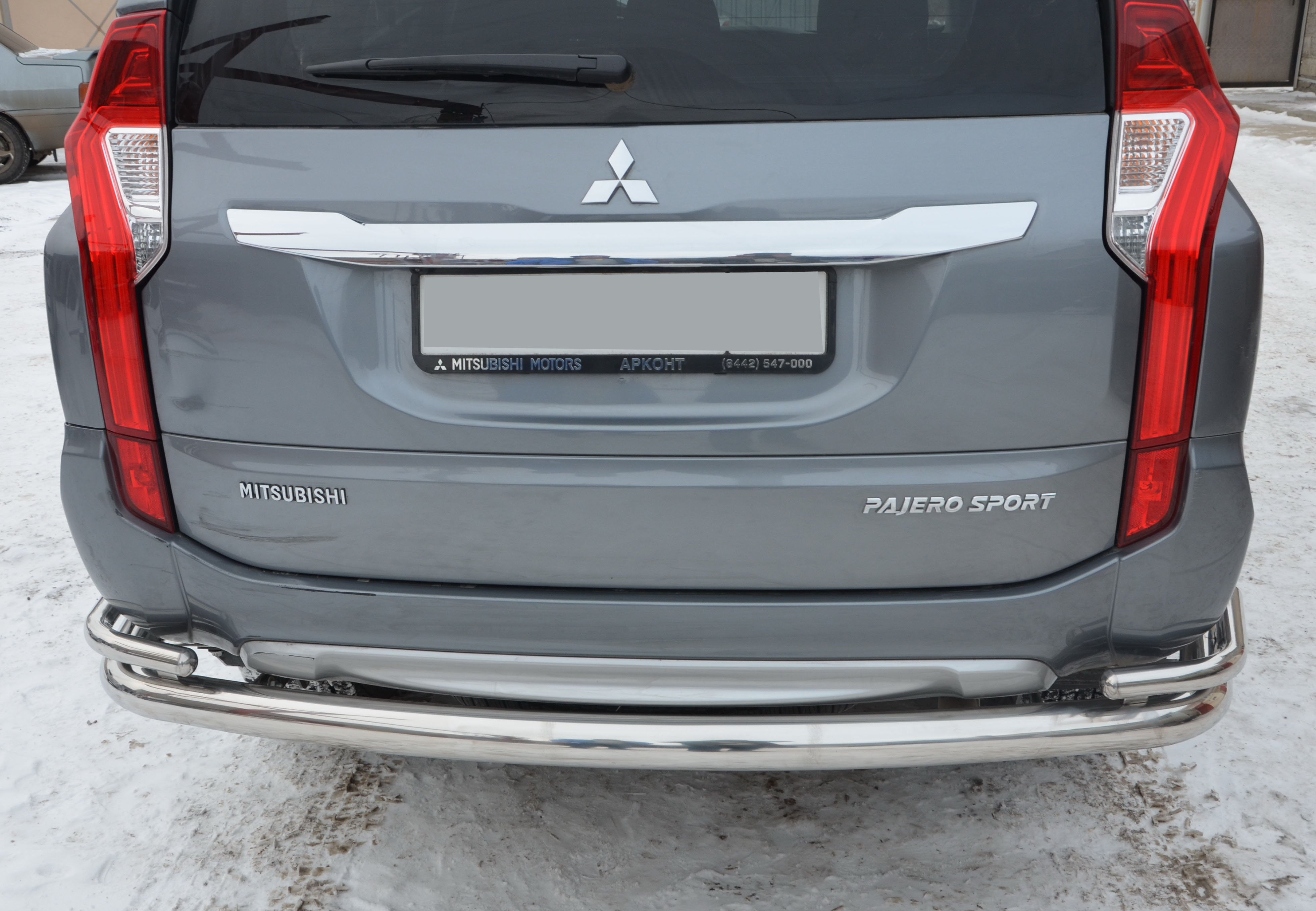 Защита заднего бампера угловая двойная большая d76/42 мм для Mitsubishi Pajero Sport III