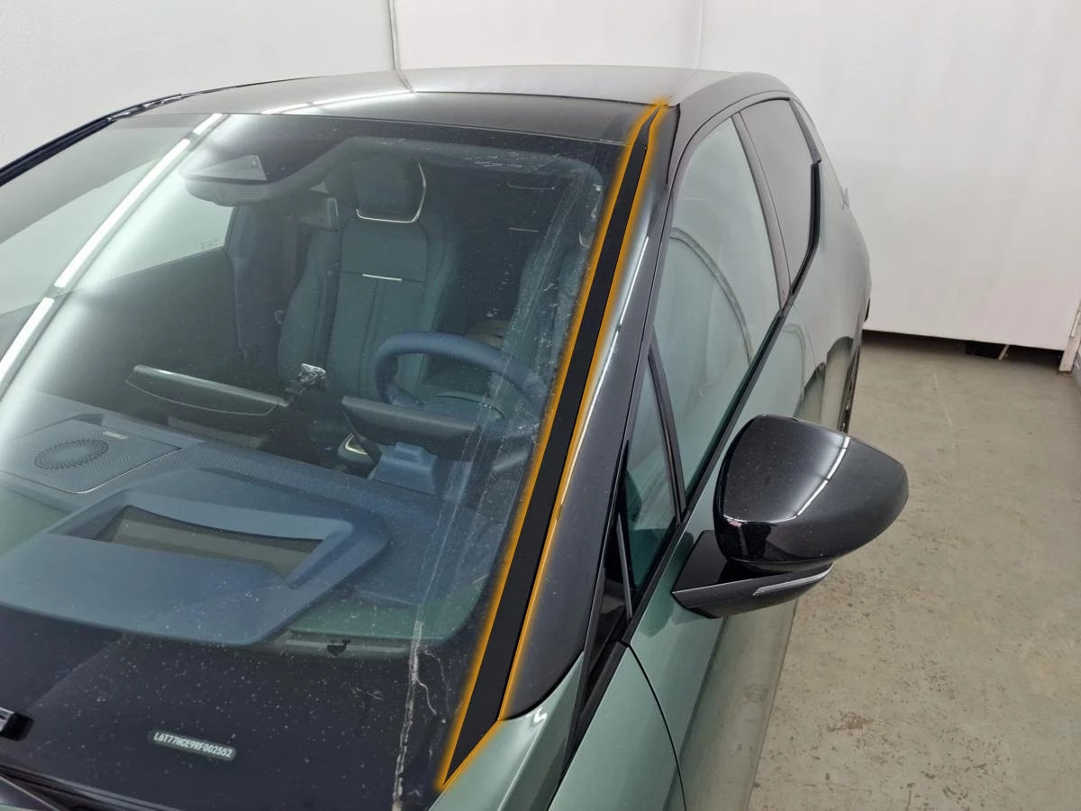 Водосток лобового стекла Премиум для Zeekr X I Черный